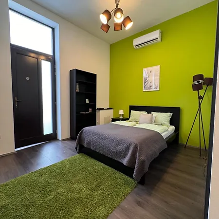 Gracia House Aparthotel 3*