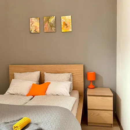 Aparthotel Gracia House 3*