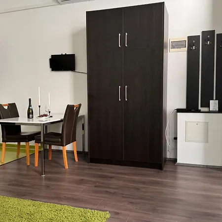 Aparthotel Gracia House 3*