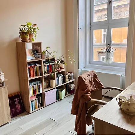 Lotus Sanctuary Apartment *