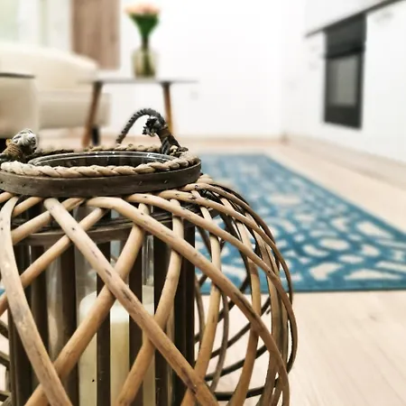 Szep Small Apartment *