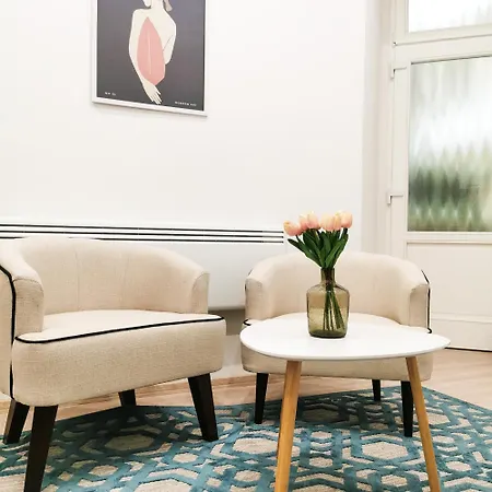Szep Small * Budapest