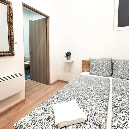 Apartment Szep Small *