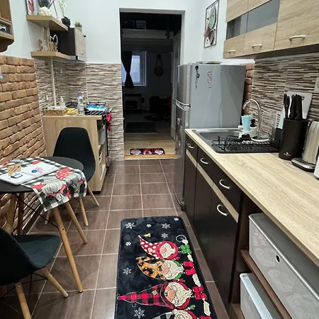Center * Budapešť