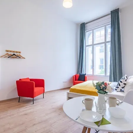 Apartment Very - Large Ac