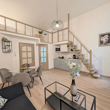 Rumbach 1 Apartment