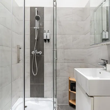 A30 - Akacfa Urban Nest - Location By Bqa * Budapest