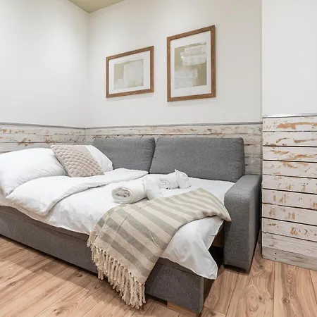 A30 - Akacfa Urban Nest - Location By Bqa