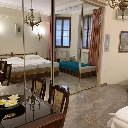 Bed & Breakfast Kalmar Panzio