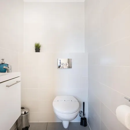 Tcb Regi Apartment