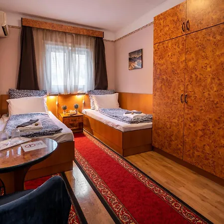 Kristal Gellert Hill Hotel