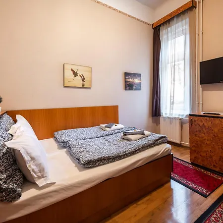 Hotel Kristal Gellert Hill