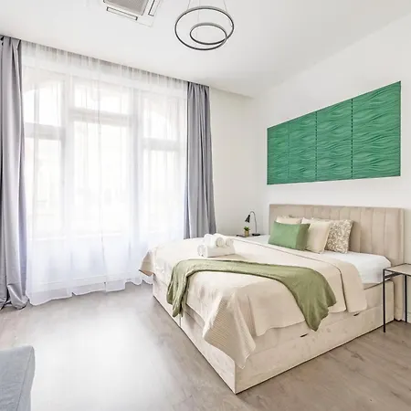 Deluxe Danube Center Next To The Fashion St' Apartment Budapest