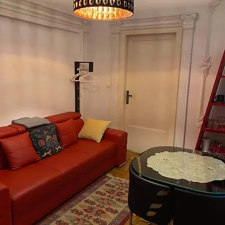 Heart Of The 2 Bedrooms, Living Rooms, Bathrooms, With Ac