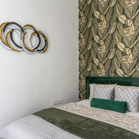 Apartamento Luxurious Prestige Next To The New York Cafe