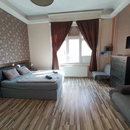 Liechtenstein Apartment Budapest
