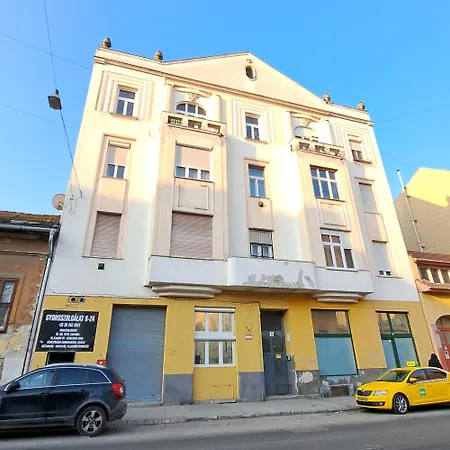 Alexander Guestrooms Budapest
