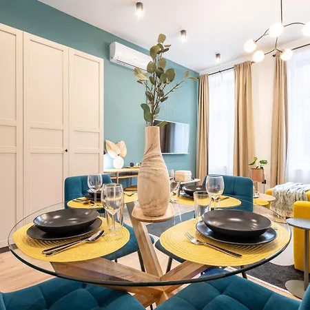 Apartment New Downtown Bliss - A Homelike Haven *