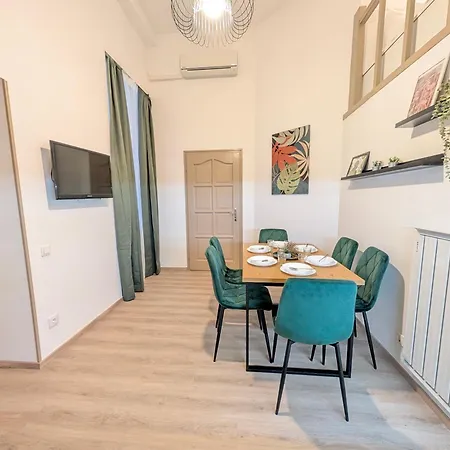 Rumbach 1 Apartment