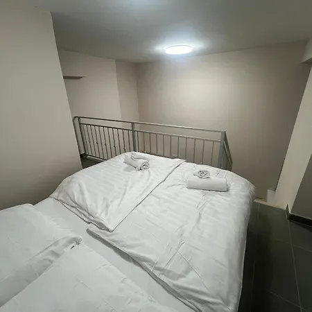 Iza-szondi Homes * Βουδαπέστη