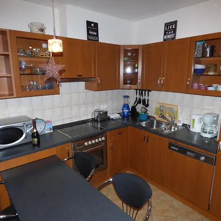 Bok - Modern 2br W Balcony, Free Indoor Parking! * Budapest