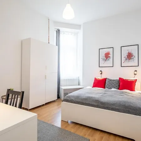 Apartment Excellent Location Magnificent Flat