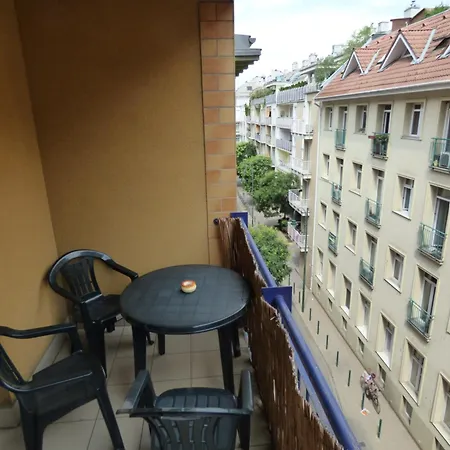 Apartment Bok - Modern 2br W Balcony, Free Indoor Parking! *
