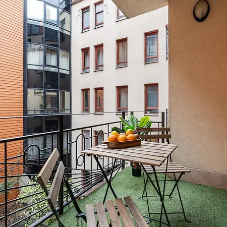 Leda Private Apartment