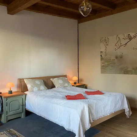 Katies Tiny House Apartment Budapest