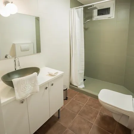 I Got 5 On It - Brand New By Pink Flamingo Apartment Budapest