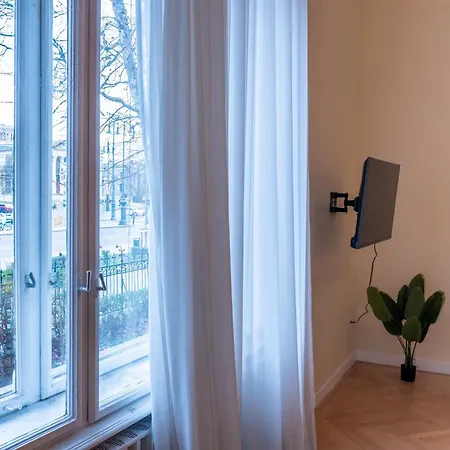 Apartman Heroes' Square *