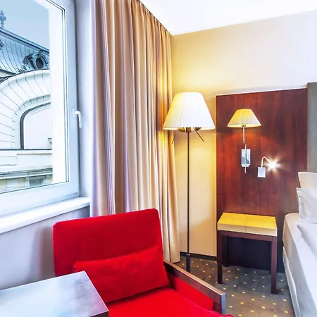 Nh Szálloda 4*