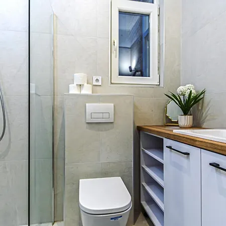Pestvibe In Downtown With Ac Apartment *