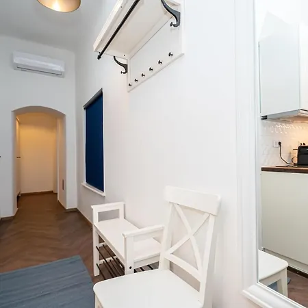 Apartment Gozsdu Court Szelenyi