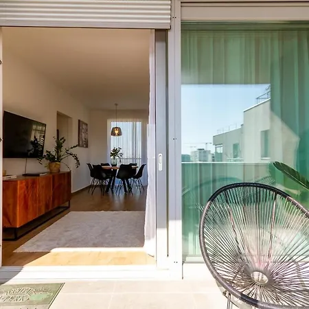 Appartamento 3br Premium Skyline Penthouse W Ac By Nw