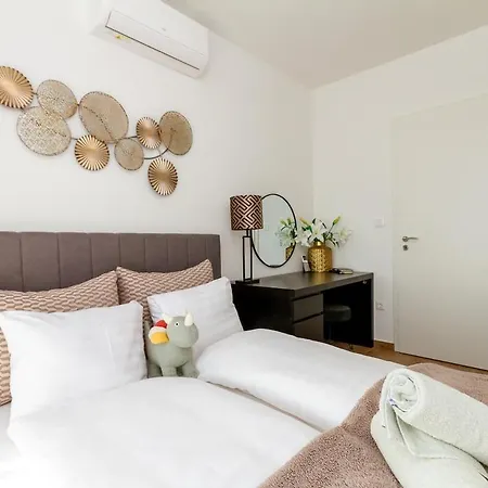 Appartamento 3br Premium Skyline Penthouse W Ac By Nw Budapest