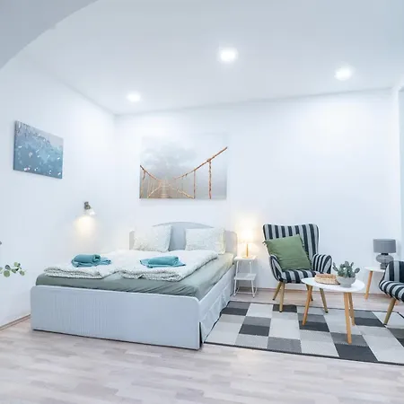 Luna Loft P43 Apartment *