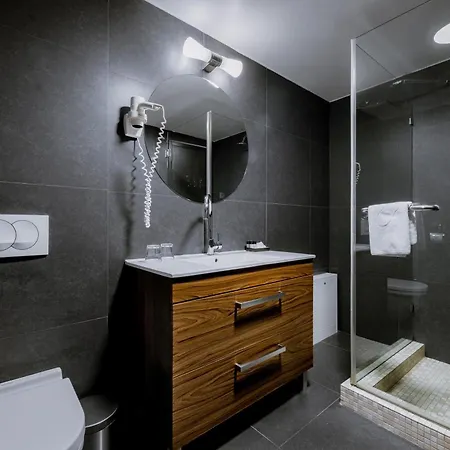 Tower Apartmanhotel