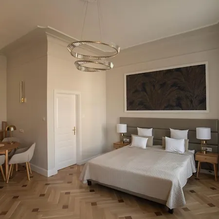 Harmonia Palace דירה *
