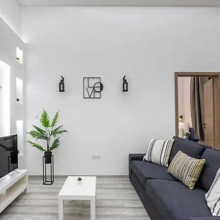 New Spacious & Апартаменты