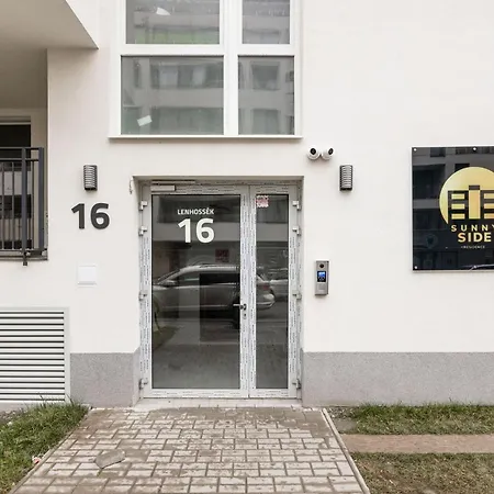 Stylish Living With Private Terrace 부다페스트