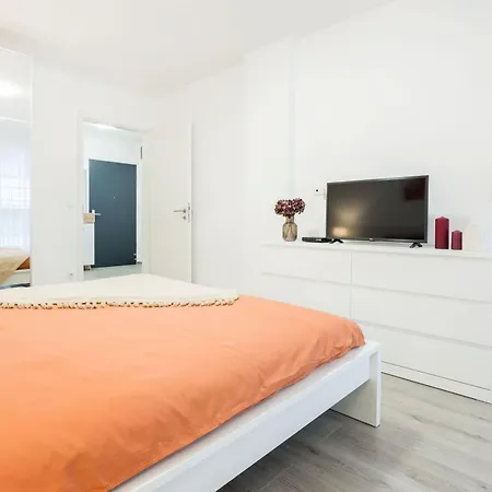 Stylish Living With Private Terrace * 부다페스트