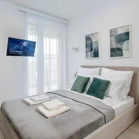 Apartamento Chloe's Luxury & Ev Charger & Free Private Parking *