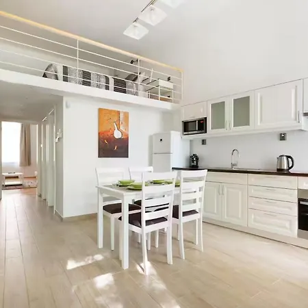 R39 Twin I And Ii - Center Market Garden With Ac Apartman *