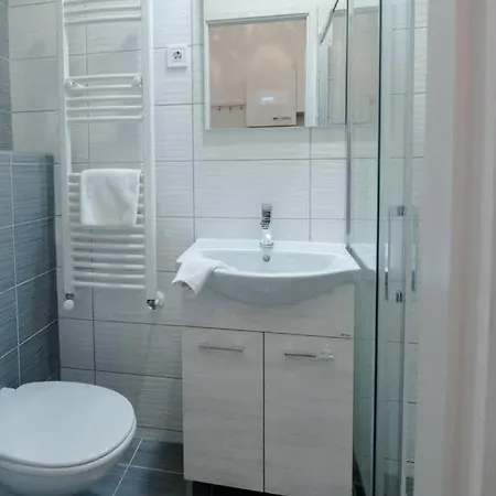 Modern With Aircon And Balcony In The Center 아파트 부다페스트