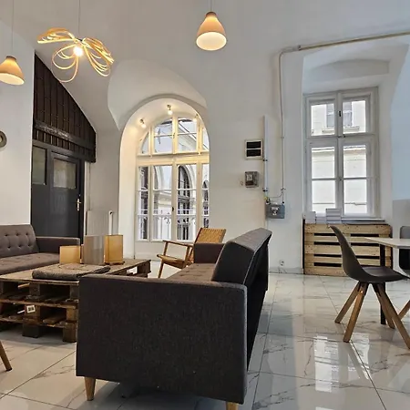 Endor - 4 Bedrooms, 5 Bathrooms, 1 Livingroom With Kitchen 아파트 부다페스트