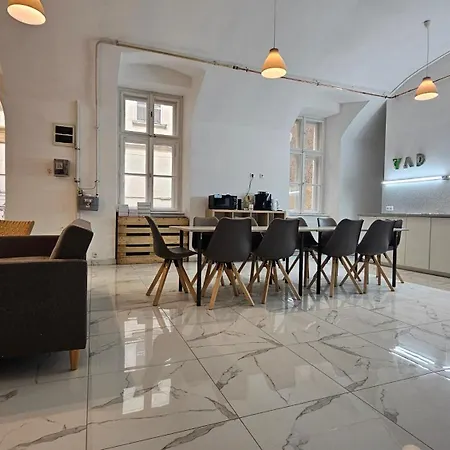Endor - 4 Bedrooms, 5 Bathrooms, 1 Livingroom With Kitchen 아파트 부다페스트