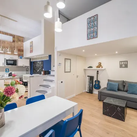 Happy Blue Apartament *