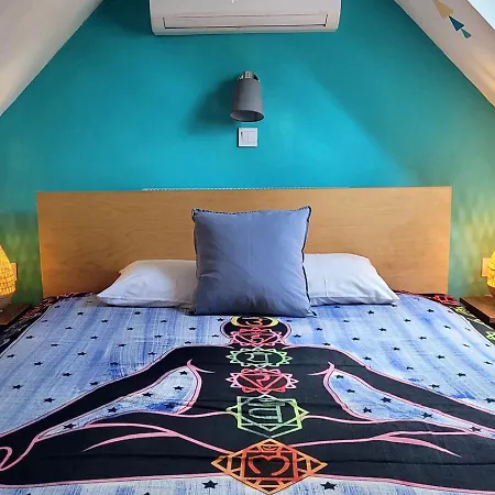 Hostel Shantee House