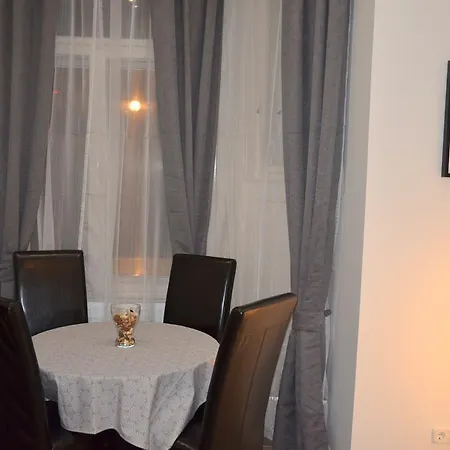 Apartment Vaci Street Downtown